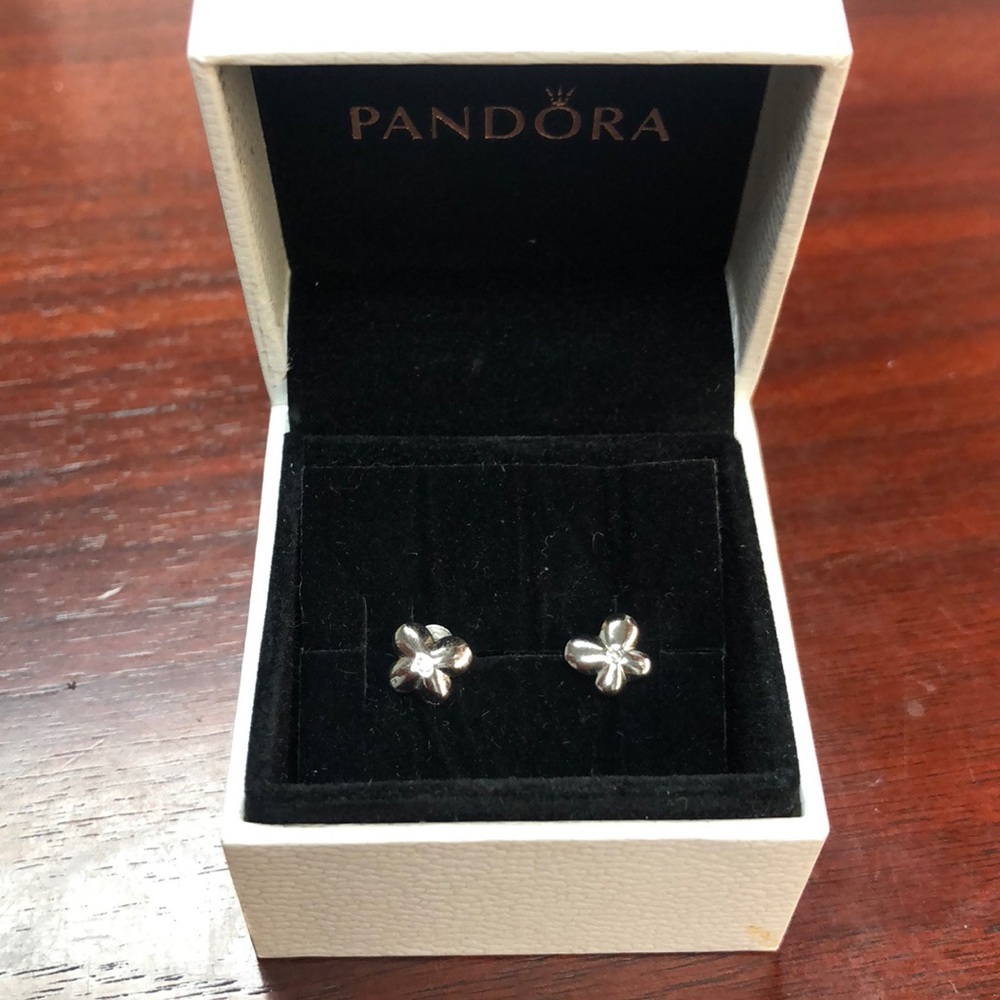 Pandora tiny flower earrings